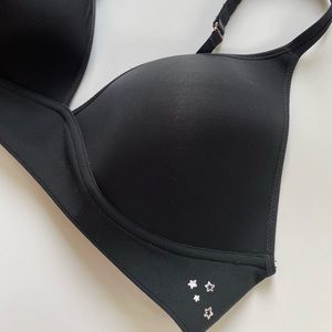 BRAND NEW never worn black aerie real me wireless bra size 38B